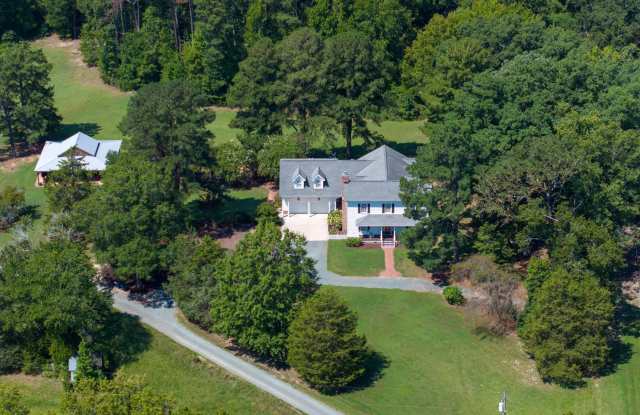 190 Oakley Farm Road Gallery 2