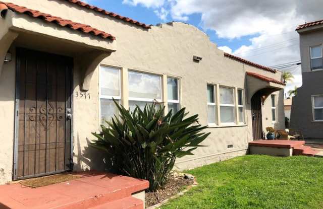 3579 Fairmount Avenue Gallery 2