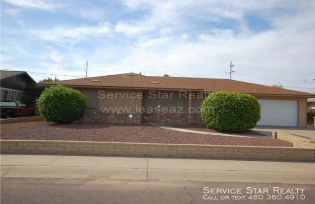 2516 W Village Dr - 2516 West Village Drive, Phoenix, AZ 85023
