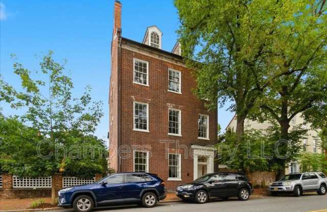 404 Duke St photos photos
