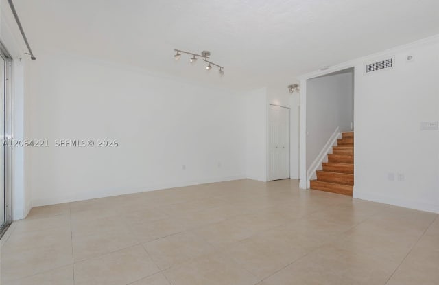 4520 SW 68th Ct Cir Gallery 4