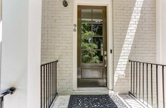 96 Allen Road Gallery 3