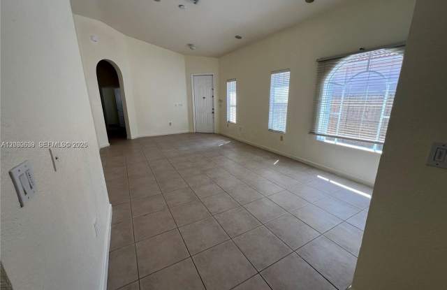 2240 Portofino Avenue 0, Homestead, FL 33033 - 5169 Gallery 4