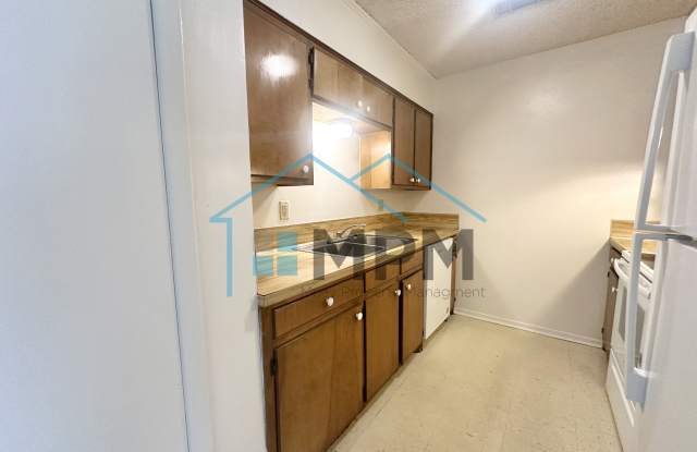 50 Colonial Drive - B Gallery 4