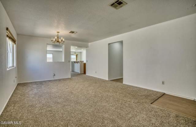 45444 Spahn Lane Gallery 3