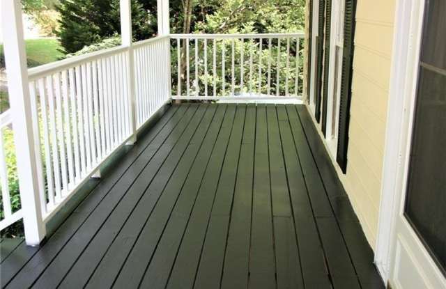 788 Mitsy Point Gallery 3