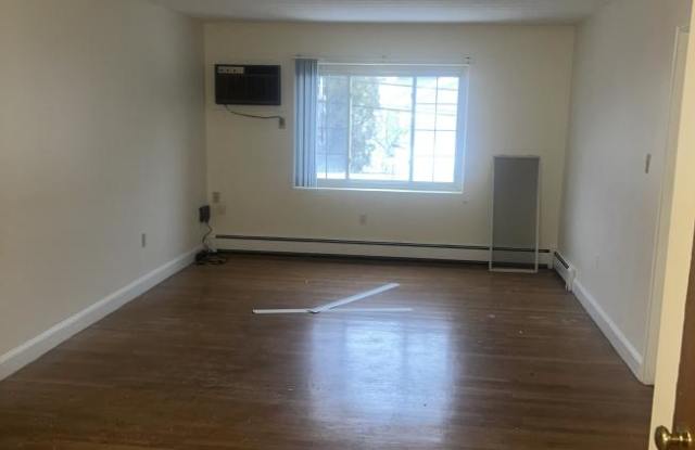 1 Brattle Dr. photos photos