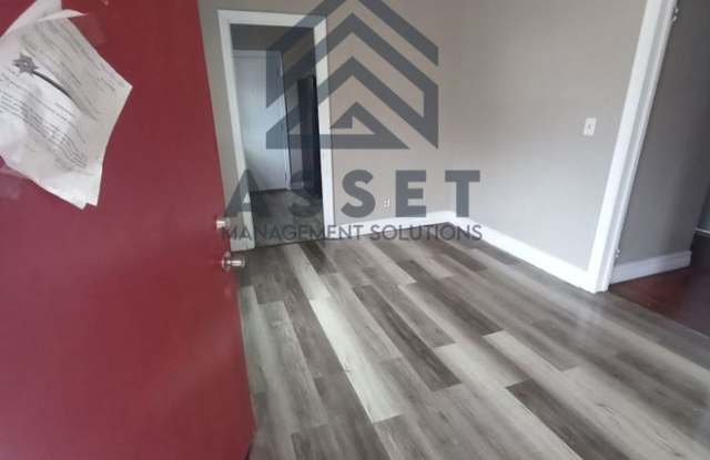 Cute 2 Bedroom Home Available for Lease & Rent to Own! Gallery 4