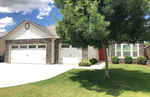 3710 Mojave Crossing Rd - 3710 Mojave Crossing Rd, Bakersfield, CA 93313