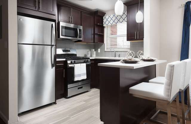 Napa Townhomes Gallery 2