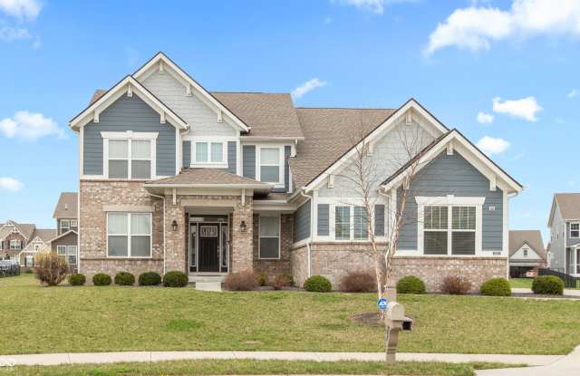 2473 Commons Court photos photos