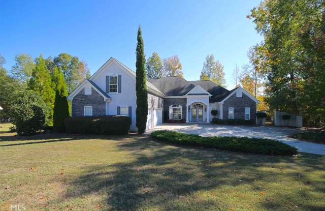 215 Otter Cir Gallery 2