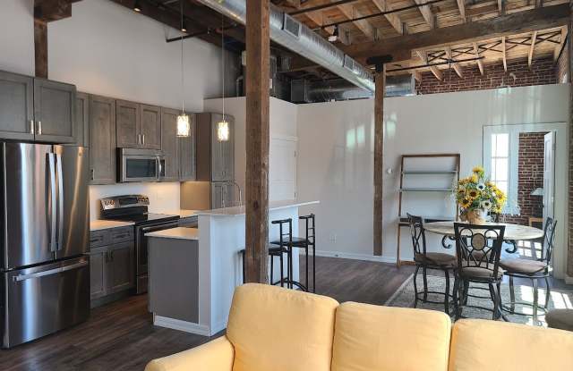 212 Morgan Street - A photos photos