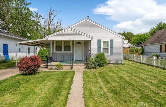 1858 Wilbur Avenue photos photos