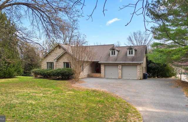 5808 RIGGS RD photos photos