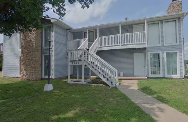 3960 N Garland #2 photos photos