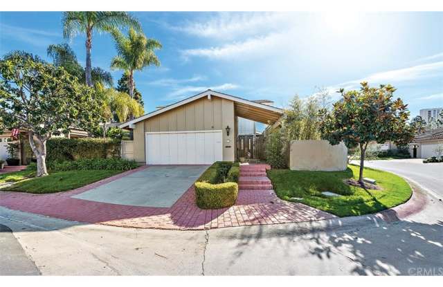 5 Rue Fontainbleau - 5 Rue Fontainebleau, Newport Beach, CA 92660