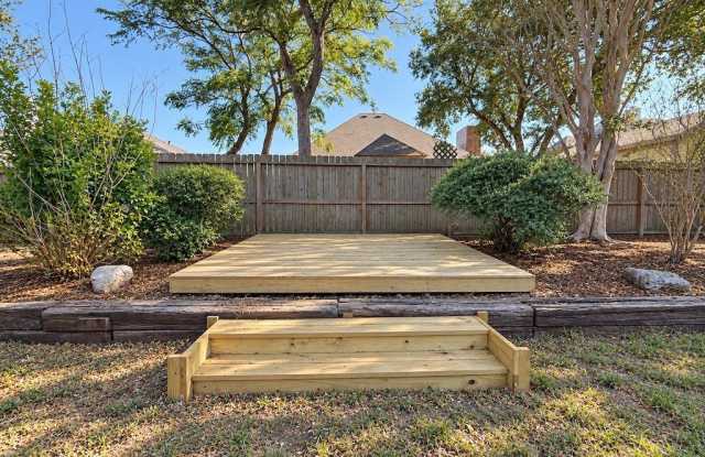 14927 Petronila Creek Court Gallery 3