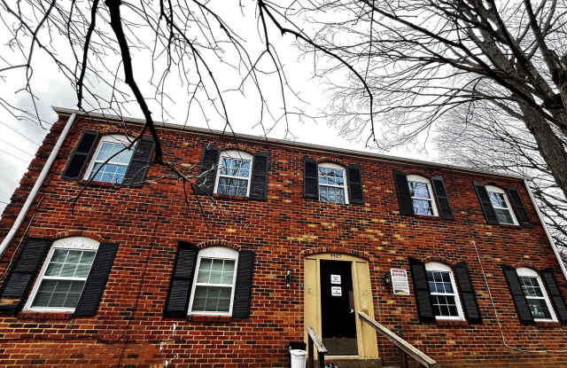 4405 Landside Drive photos photos