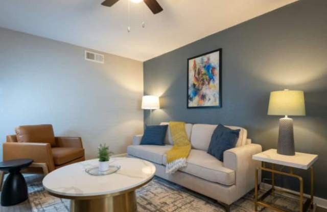 2133 Burton Dr Gallery 2