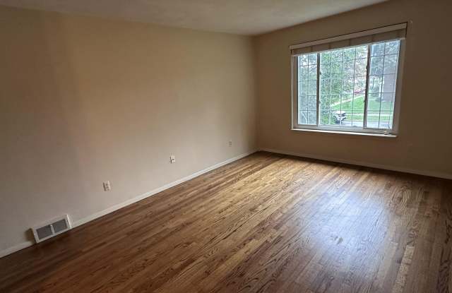 22995 Gary Lane Gallery 2