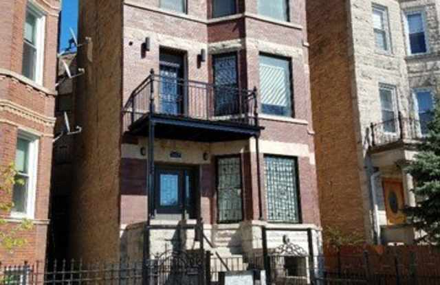 1437 N WASHTENAW Avenue photos photos
