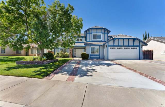12832 King Canyon Road - 12832 King Canyon Road, Victorville, CA 92392