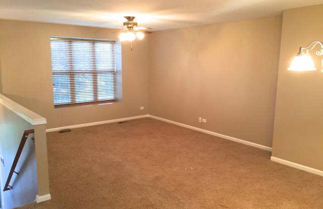 2804 NEUBAUER Circle Gallery 3