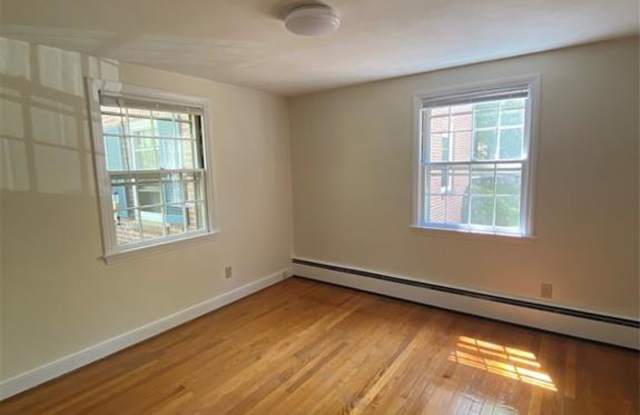 10 Carpenter Road Gallery 4