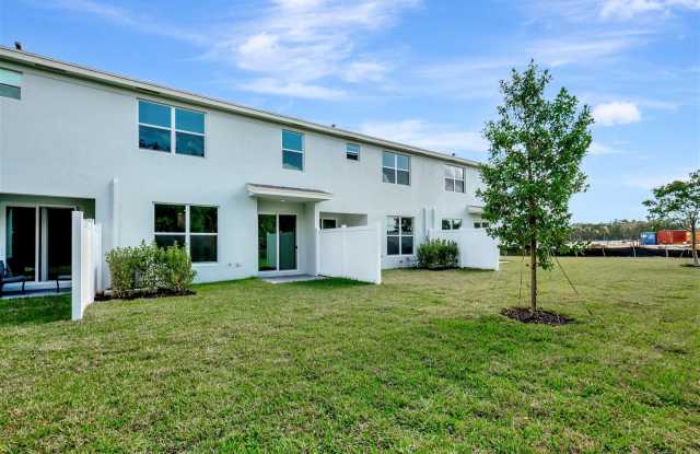 4333 Hammock Grove Drive Gallery 3