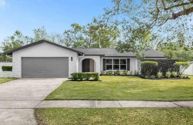 2258 POINCIANA ROAD - 2258 Poinciana Road, Seminole County, FL 32792