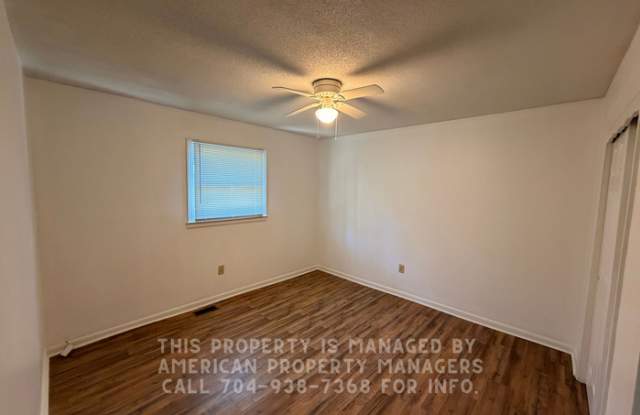 3812 Vanderburg Drive Gallery 4