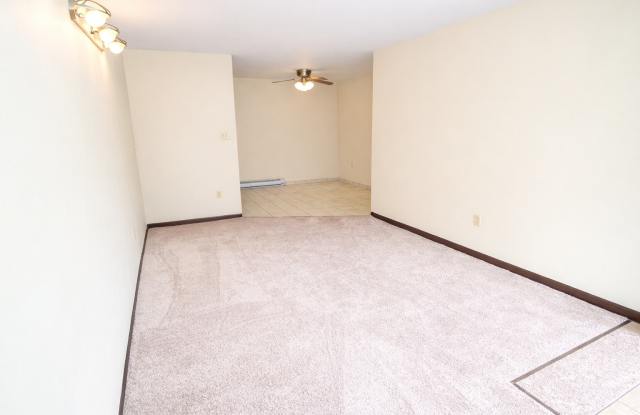 238 OAK MANOR PLACE photos photos