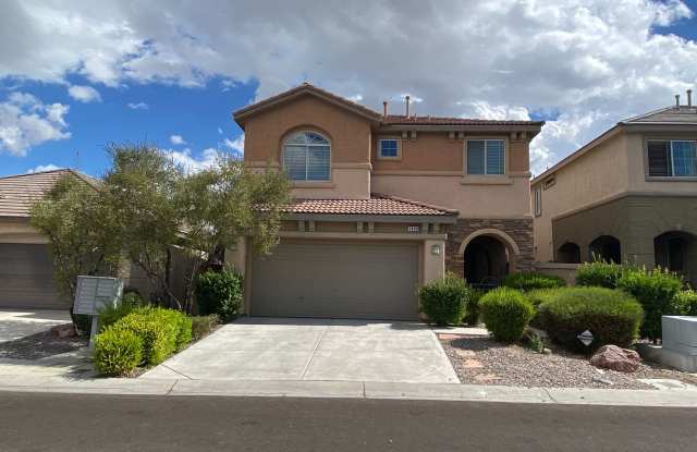 Wonderful 3 bed/2.5 bath home located in Summerlin Gallery 1