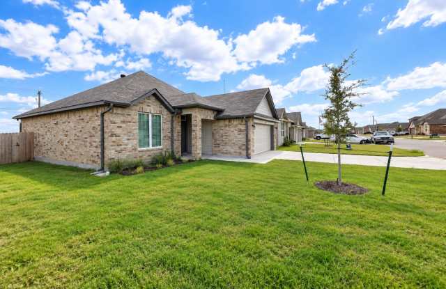1237 Dowdy Dr Gallery 3