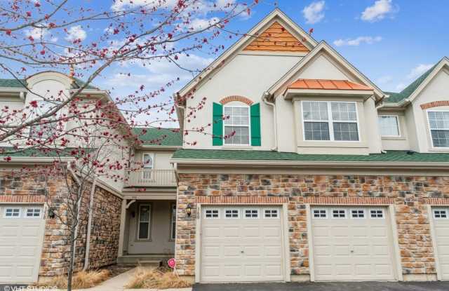 360 Bay Tree Circle - 360 Bay Tree Circle, Vernon Hills, IL 60061