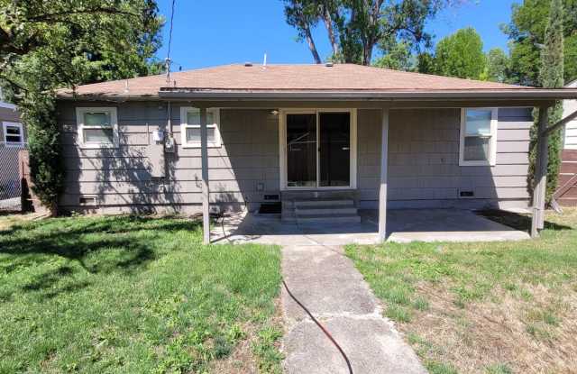 Spacious & Cozy Home for Rent photos photos