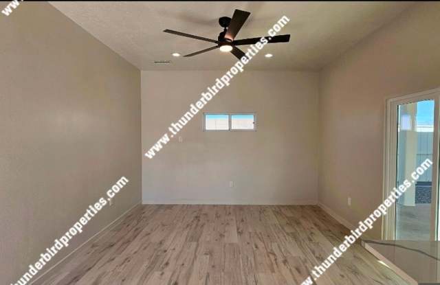 FULLY REMODELED 1-bedroom, 1-bath home with a carport Gallery 4