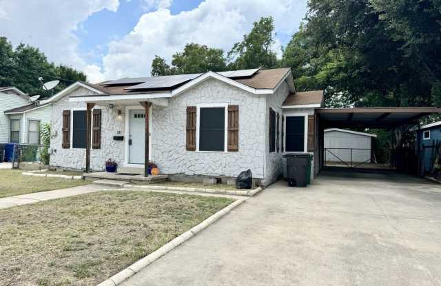 211 E Bonner - 211 East Bonner Avenue, San Antonio, TX 78214