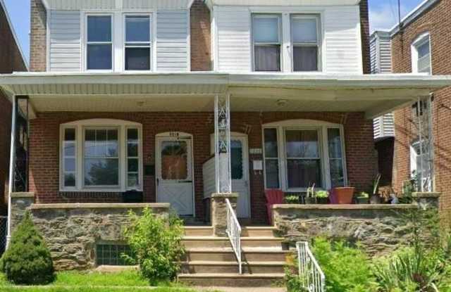 7218 LAWNDALE AVENUE photos photos