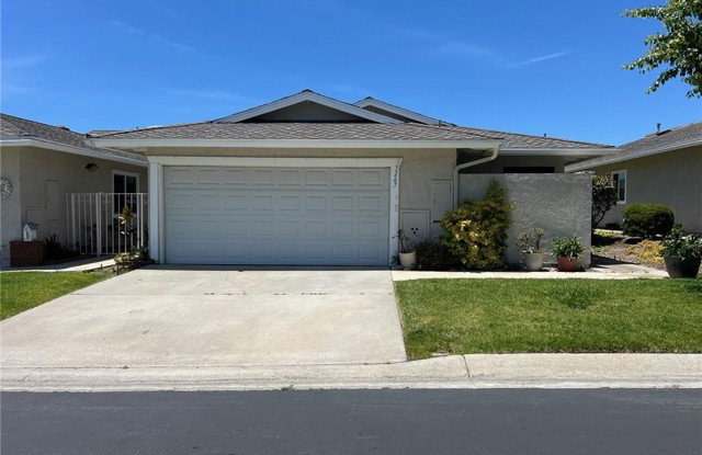3267 Paseo Gallita Gallery 1