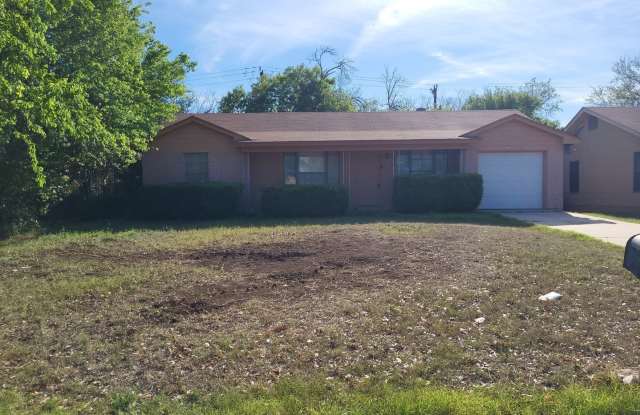 221 SCOTT AVE photos photos