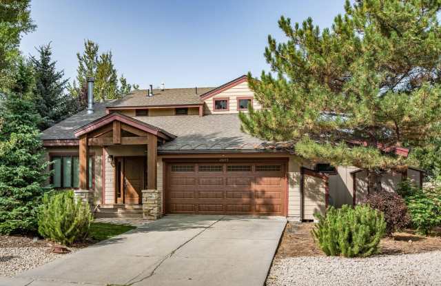 Long term lease in the heart of Park City! Available Mid October 2026 Gallery 1