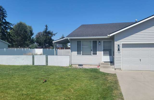 Nice 3 bedroom Duplex in the Valley photos photos