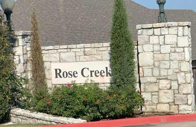 900 Cypress Drive Gallery 3