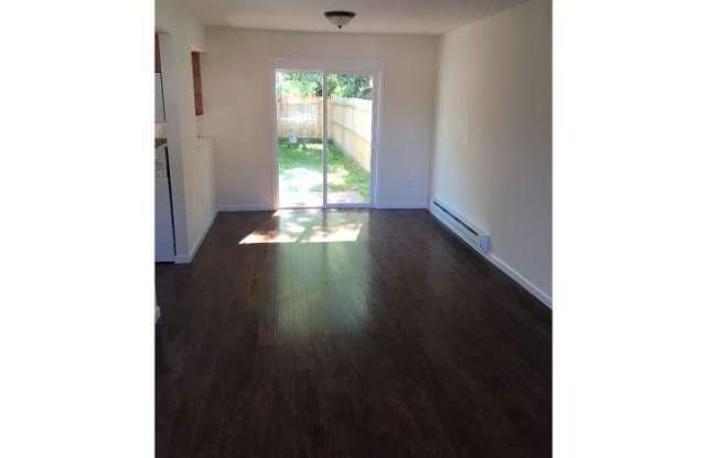 578 W LOCH LOMOND DRIVE Gallery 2