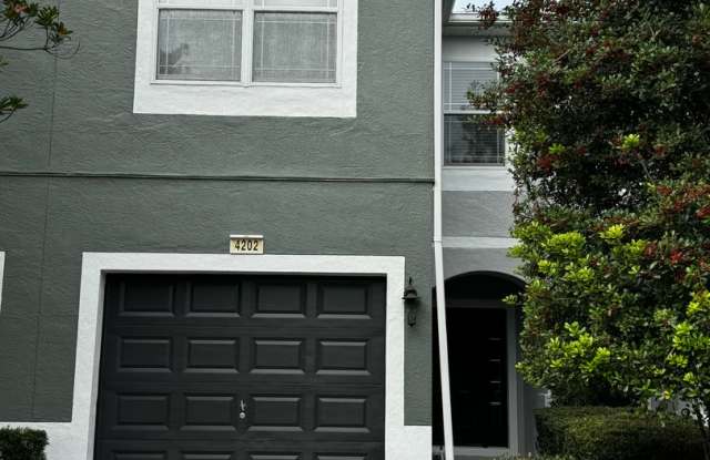 Beautiful 3BR/2.5BA Townhome with Water View in Fore Ranch photos photos