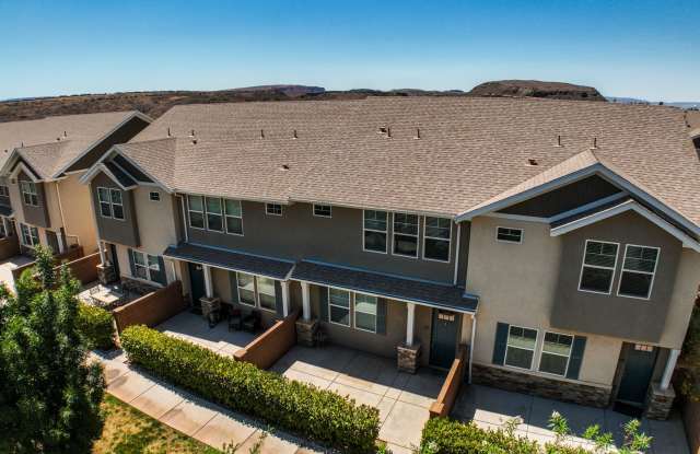 Available August 10th - Dog Friendly (under 30 lbs) . 3 Bed 2 1/2 Bath 2 Car garage townhome Gallery 3