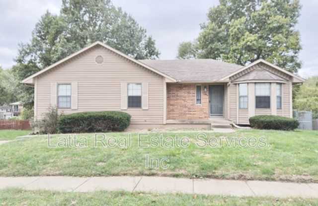 2748 S Coachman Dr Gallery 1