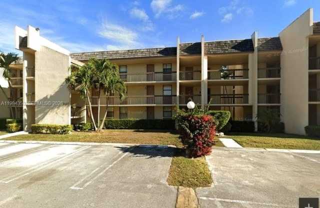 8429 Forest Hills Dr photos photos